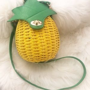 Pineapple Straw crossbody / wristlet